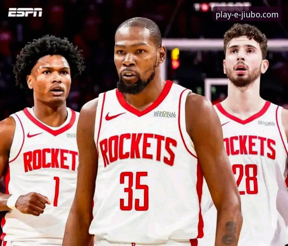 火箭主场大胜尼克斯：一场攻防节奏的全面解析